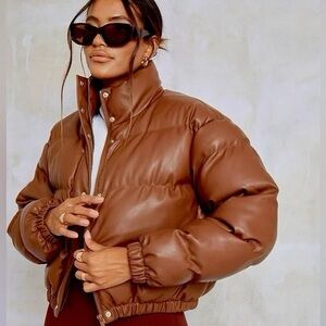 NWOT Love Tree cropped puffer jacket